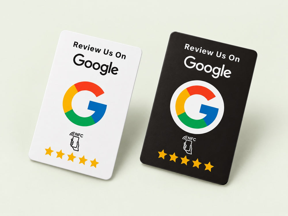 Tarjetas NFC rectangulares para reseñas de Google en blanco y negro